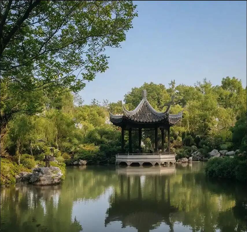 青铜峡沙砾餐饮有限公司